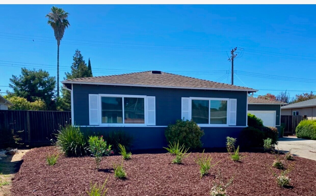 371 Rosemont Dr, Santa Clara, CA 95051 House Rental in Santa Clara, CA