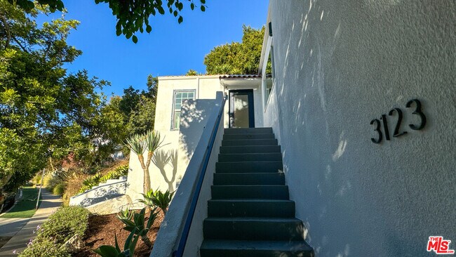 Building Photo - 3123 Berkeley Ave