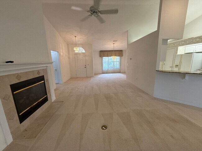 Foto del edificio - Charming 3-Bedroom Home in Broadmoor – Move-In Ready!