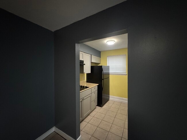 Building Photo - 1863 Nekoma Ct