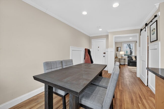 Building Photo - 2208 Colston Dr