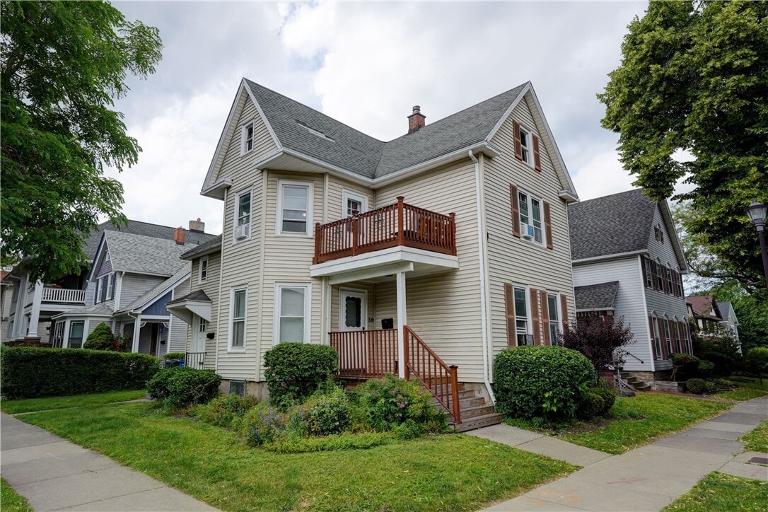 Primary Photo - 1226 Park Ave