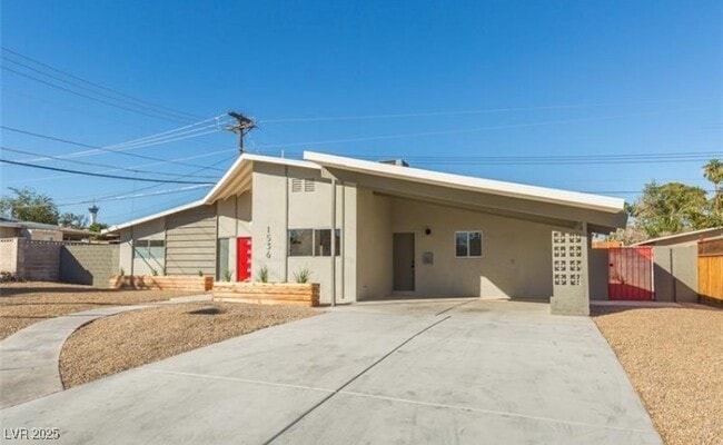 Building Photo - 1536 Sombrero Dr