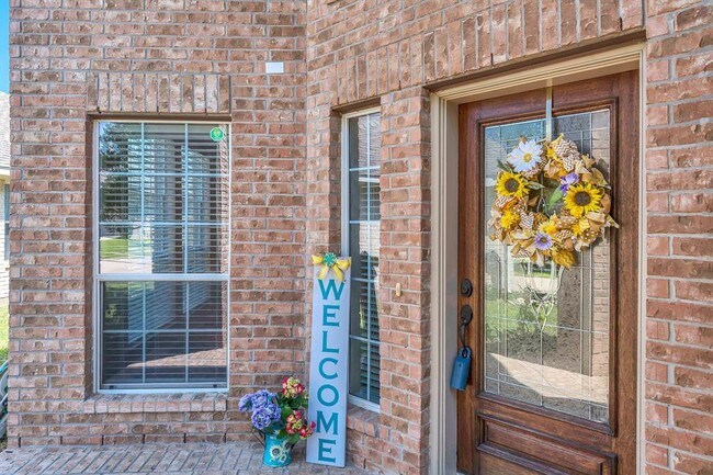 Building Photo - 24818 Diamond Run Ct