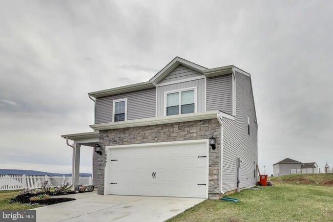Building Photo - 18807 Forsyth Ct