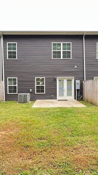 Foto del edificio - 564 NE Bellingham Dr