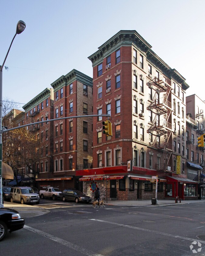 Foto del edificio - 206 Thompson St