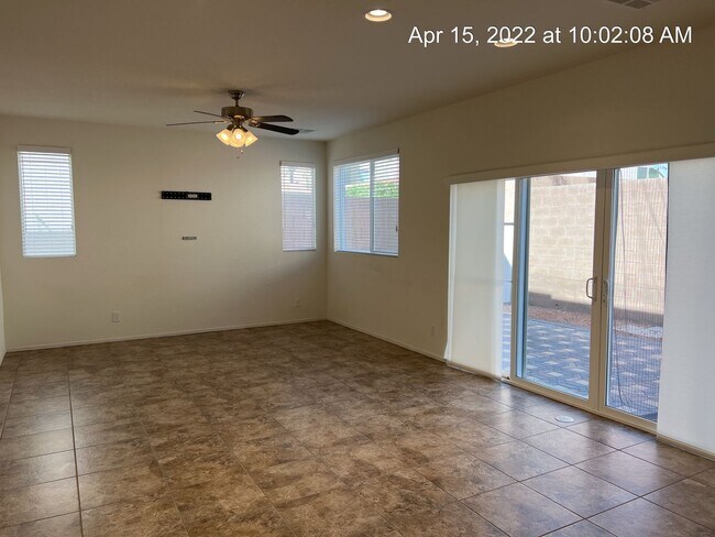 Foto del edificio - 3 Bedroom w/ Rooftop Deck in Providence Co...