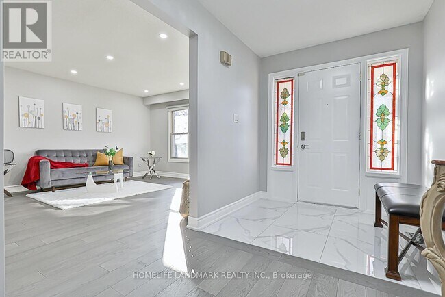 Photo du bâtiment - 77 Briarwood Rd