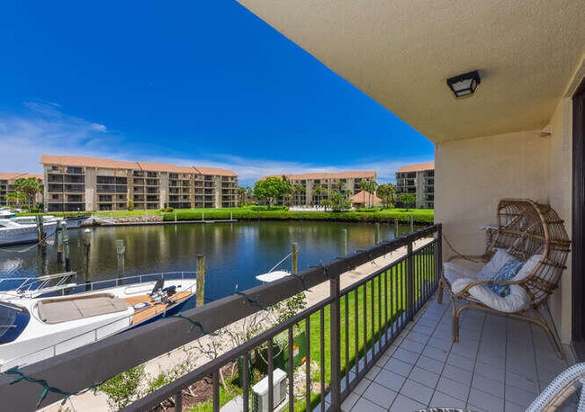 Foto del edificio - 2301 Marina Isle Way