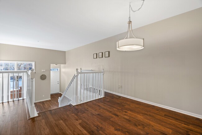 Building Photo - 205 Amys Walk