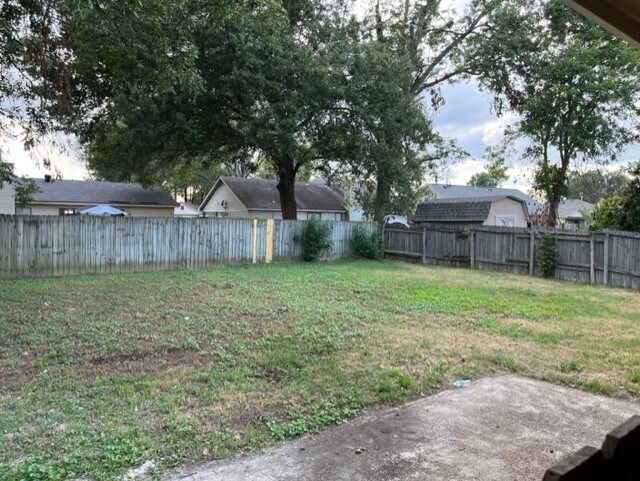 Primary Photo - 3909 Robin Hill Dr