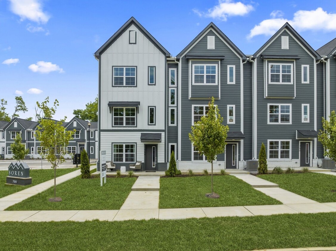 Foto principal - Madison townhome for rent. 3 bed/3.5 bath ...