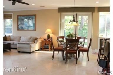 Building Photo - 4 br, 3.5 bath House - 27311 Cloverly Dr