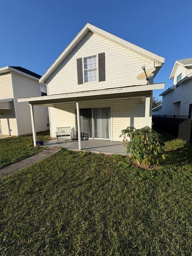 Building Photo - 1086 Park Central Cir