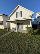 Building Photo - 1086 Park Central Cir