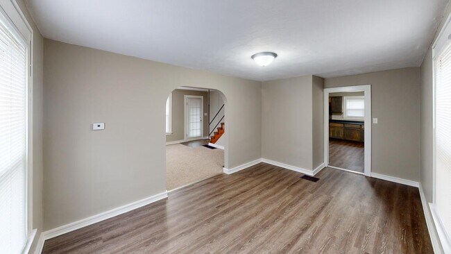 Foto del edificio - 803 S Ottawa Ave