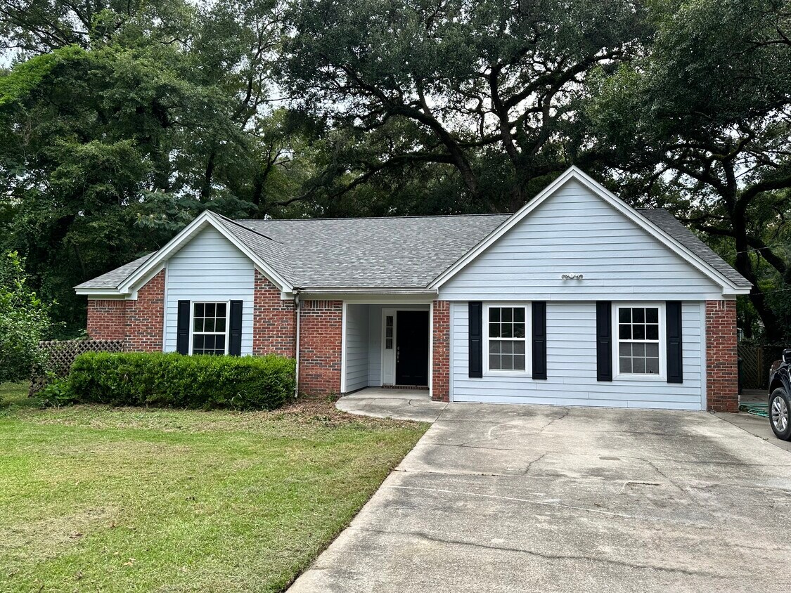 Foto principal - 6516 War Admiral Trail