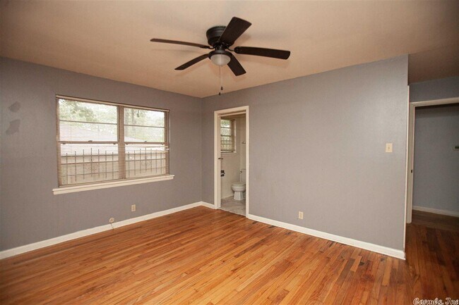 Foto del edificio - 1701 S Taylor St