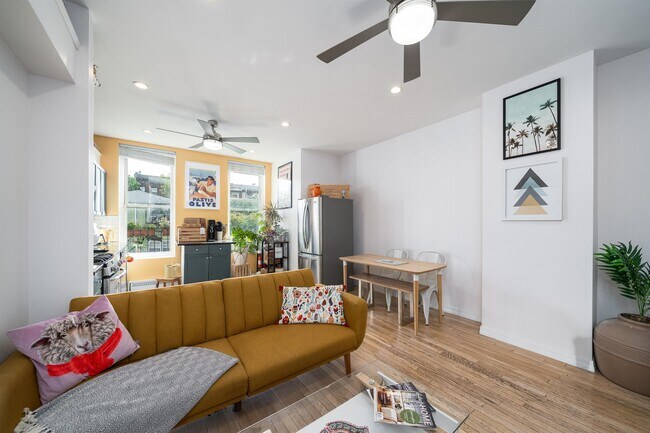 Building Photo - 201 Pavonia Ave