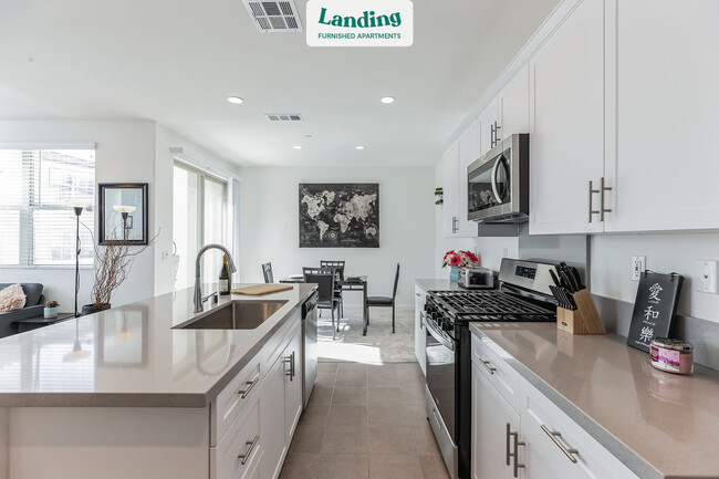 Building Photo - 4331 S Cantos Paseo