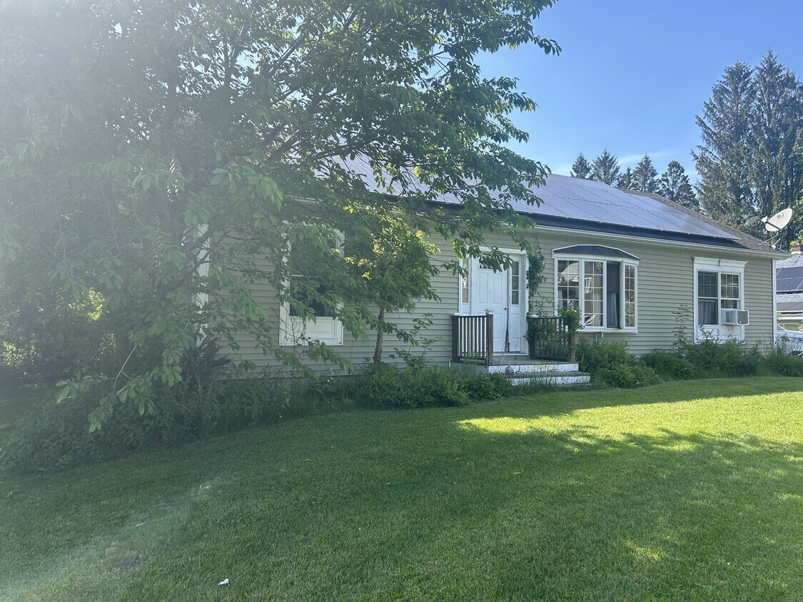 Primary Photo - 75 Clarendon St