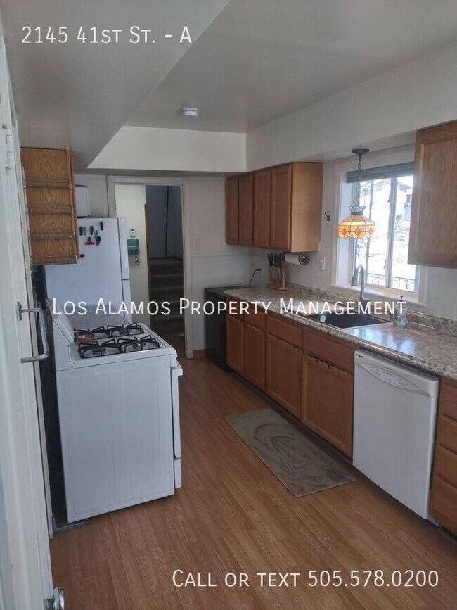 Foto del edificio - 2145 41st St