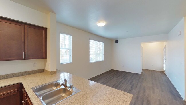 Mission Cove Apartments Oceanside Ca 2 Br 1 Ba 852 Sf Mission Cove Apartments