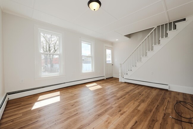 Foto del edificio - 9 Granite Ave