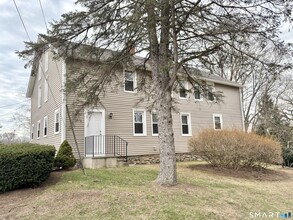 Building Photo - 61 Scotland Ave