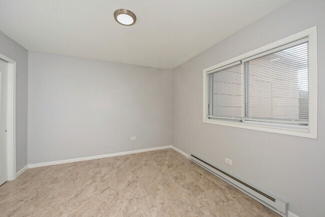 Foto del edificio - 4702 S Avers Ave