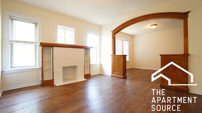 Building Photo - 3449 W Schubert Ave
