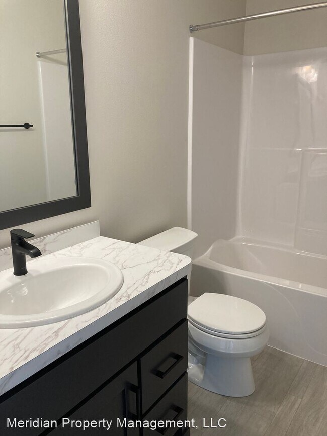 Foto del edificio - 3 br, 3 bath House - 6055 8th St W