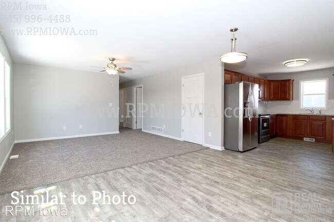 Foto del edificio - 3 br, 2 bath House - 915 Kenyon Avenue