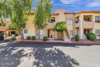 Building Photo - 7008 E Gold Dust Ave