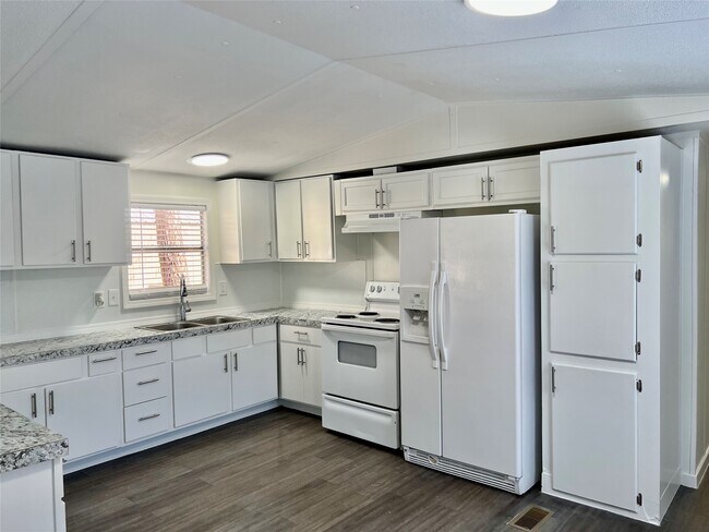 Foto del edificio - 20517 N Navasota St