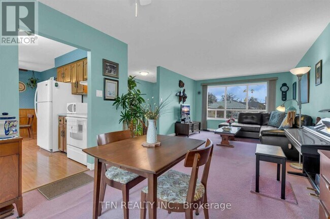 Building Photo - 6025 Belaire Ave