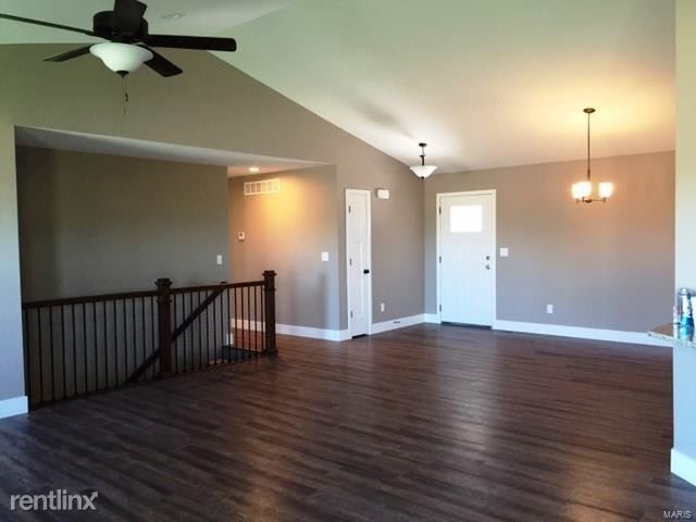 Building Photo - 3 br, 2 bath House - 3640 Justine Dr.