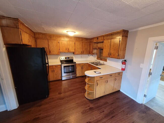 Building Photo - Cozy Single-family home for rent in Palmyra