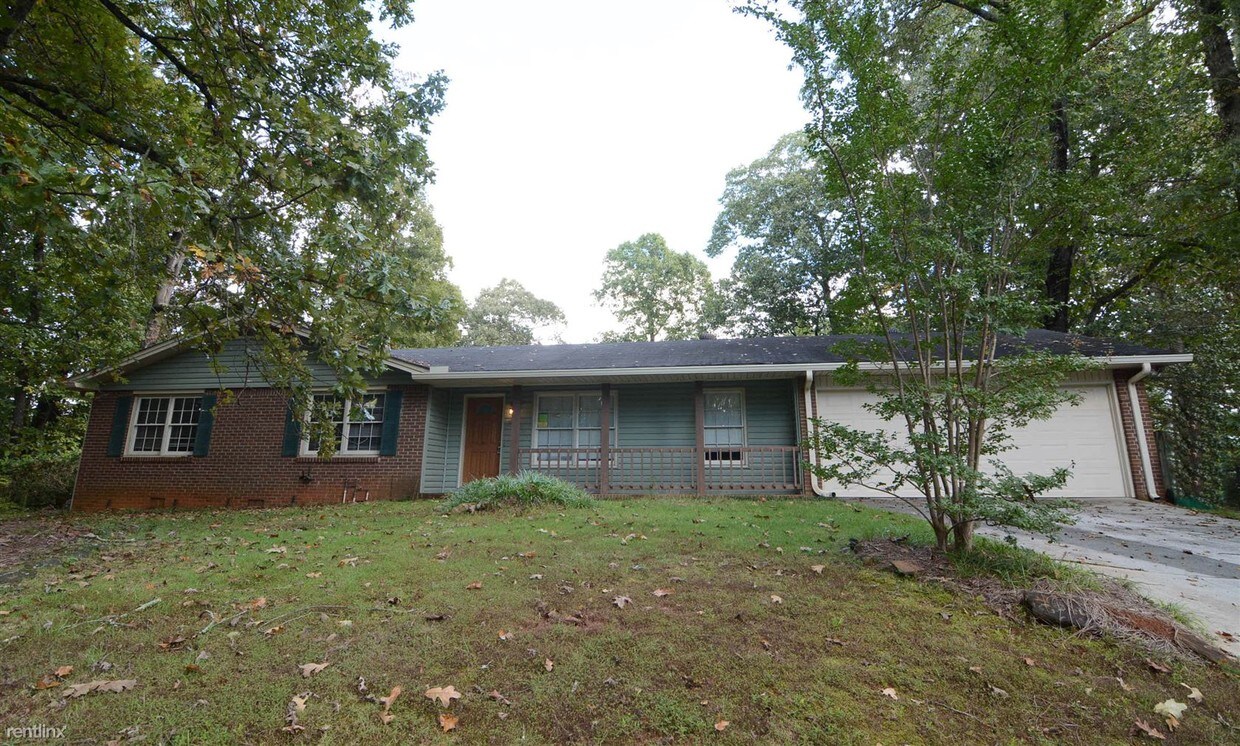 Primary Photo - 1122 Peggy McMillan Dr