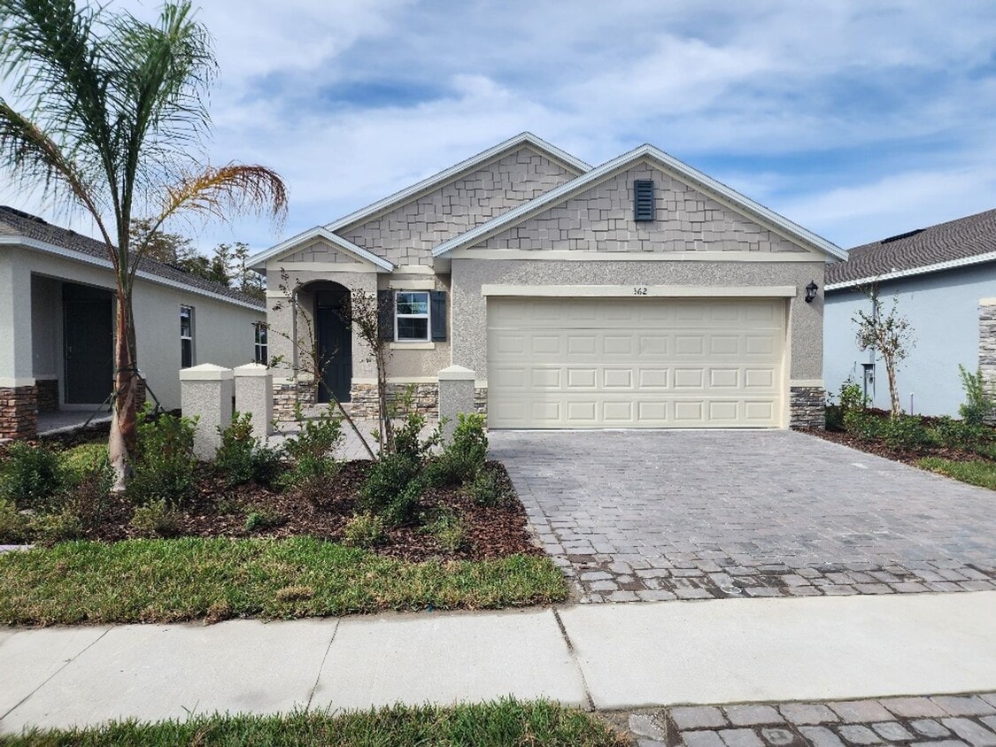 New 3/2/2 Bay House Rental in New Smyrna Beach, FL