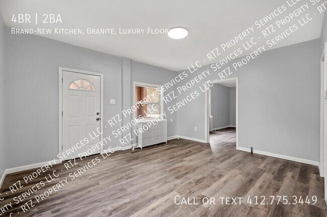 Building Photo - 2147 Lincoln Blvd