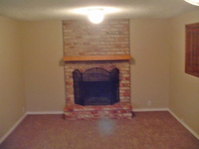 Photo - Kelly Butte area home