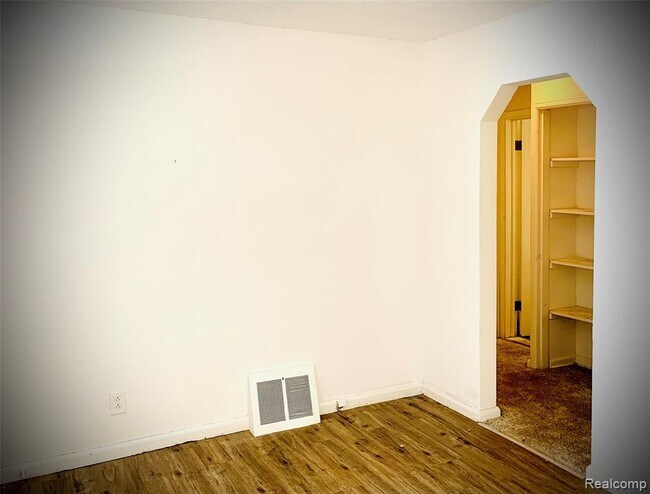 Foto del edificio - 8647 Stout St