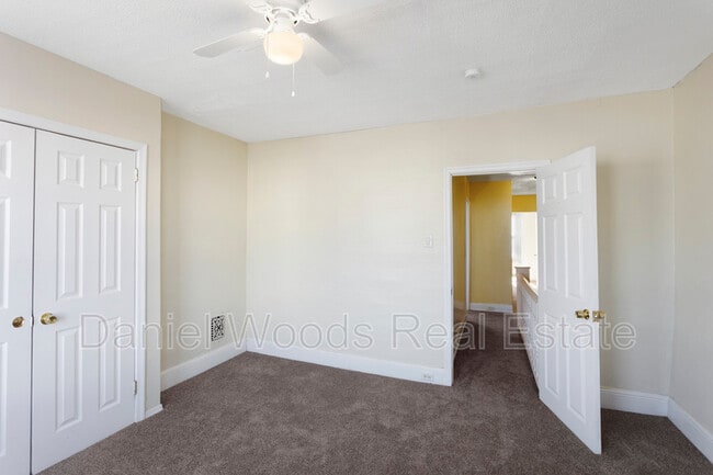 Building Photo - 5538 Walton Ave