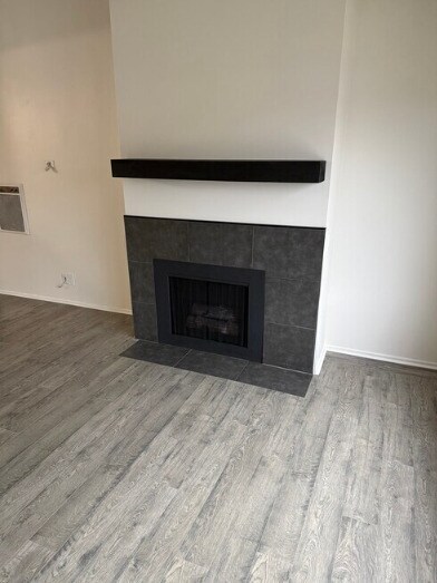 Foto del edificio - 927 W 19th St