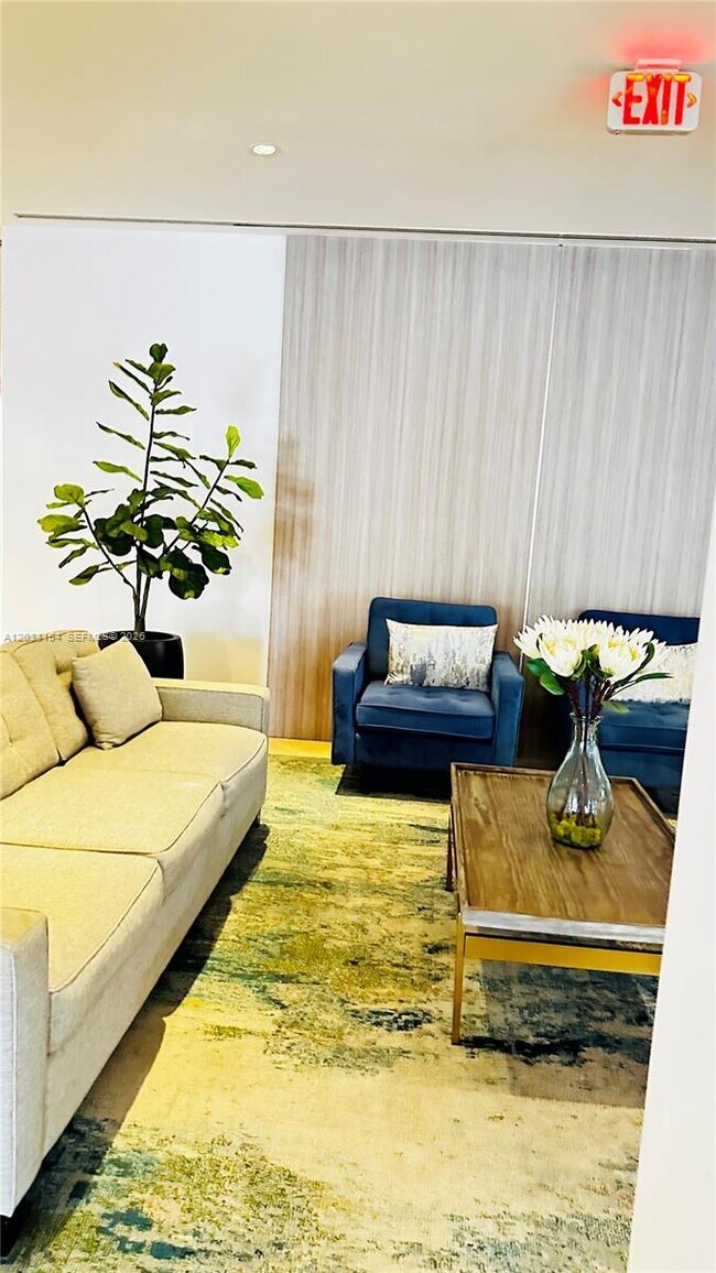 Foto del edificio - 1627 SW 37th Ave