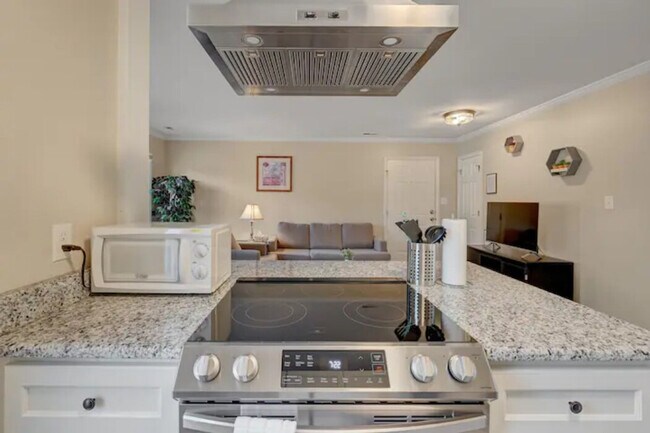 Foto del edificio - 2225 Summit St