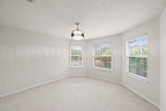 Building Photo - 5526 Darschelle Dr