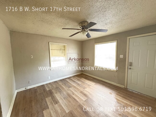 Foto del edificio - 1716 W Short 17th St
